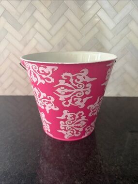 Pink Decorative Metal Bucket with White Damask Pattern golden rabbit